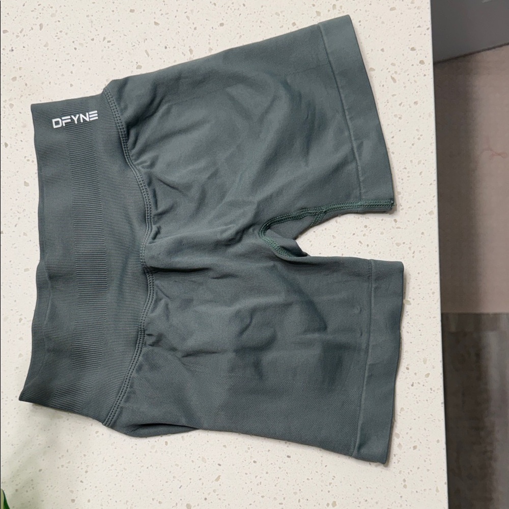 Dfyne Impact 4.5 Shorts